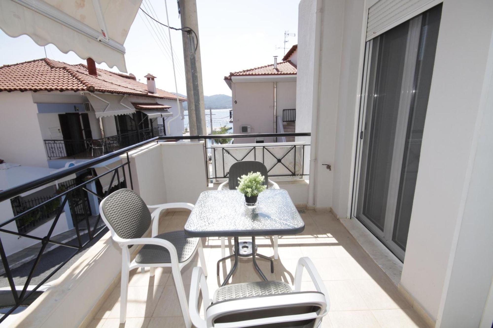 Portodream Studios & Apartments Neos Marmaras Extérieur photo